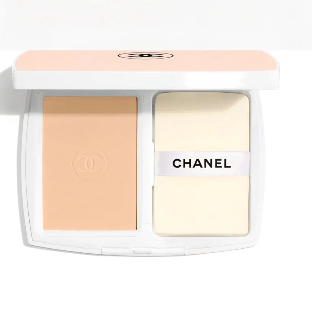NEW~ CHANEL LE BLANC COMPACT Brightening Compact Foundation SPF 25 ~ B20